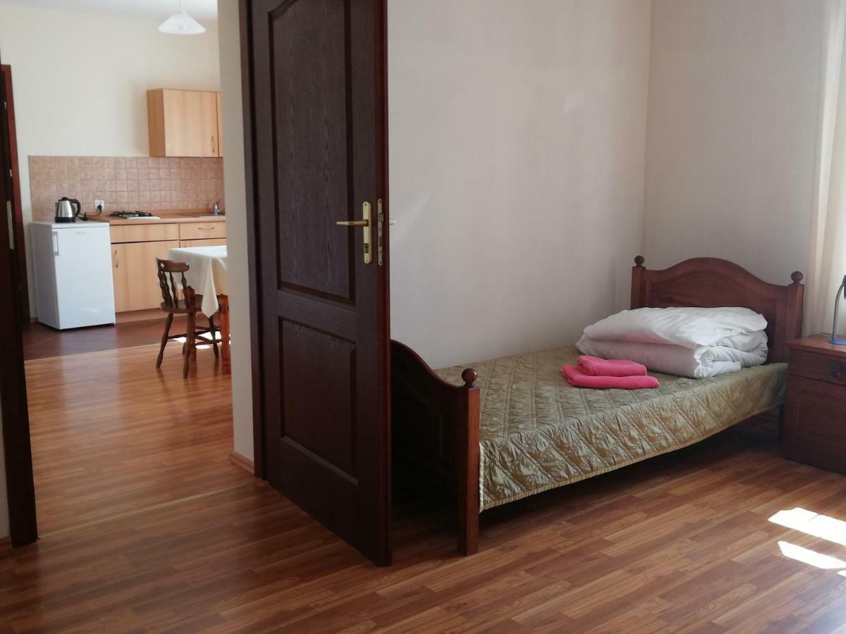 Hôtel Rozdroze à Wysowa-Zdrój Extérieur photo