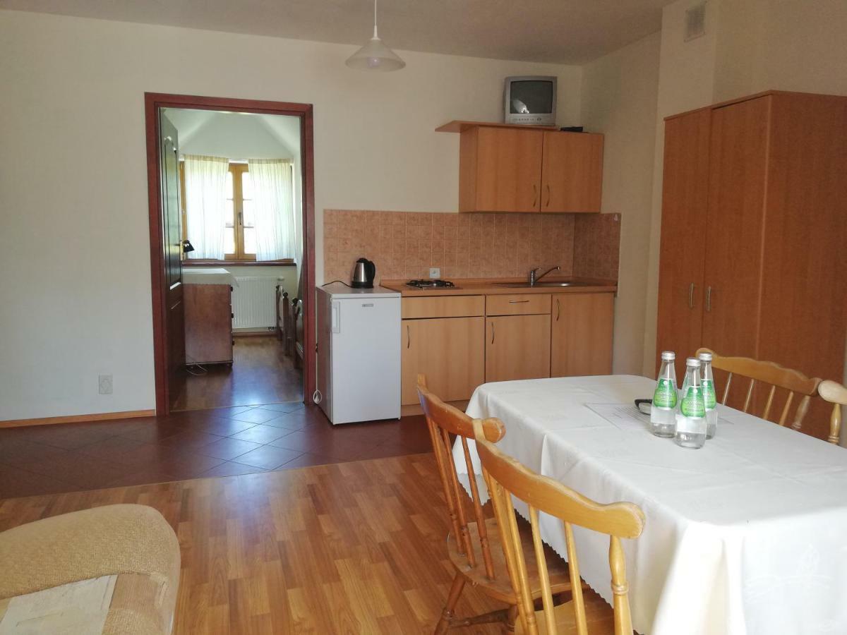 Hôtel Rozdroze à Wysowa-Zdrój Extérieur photo