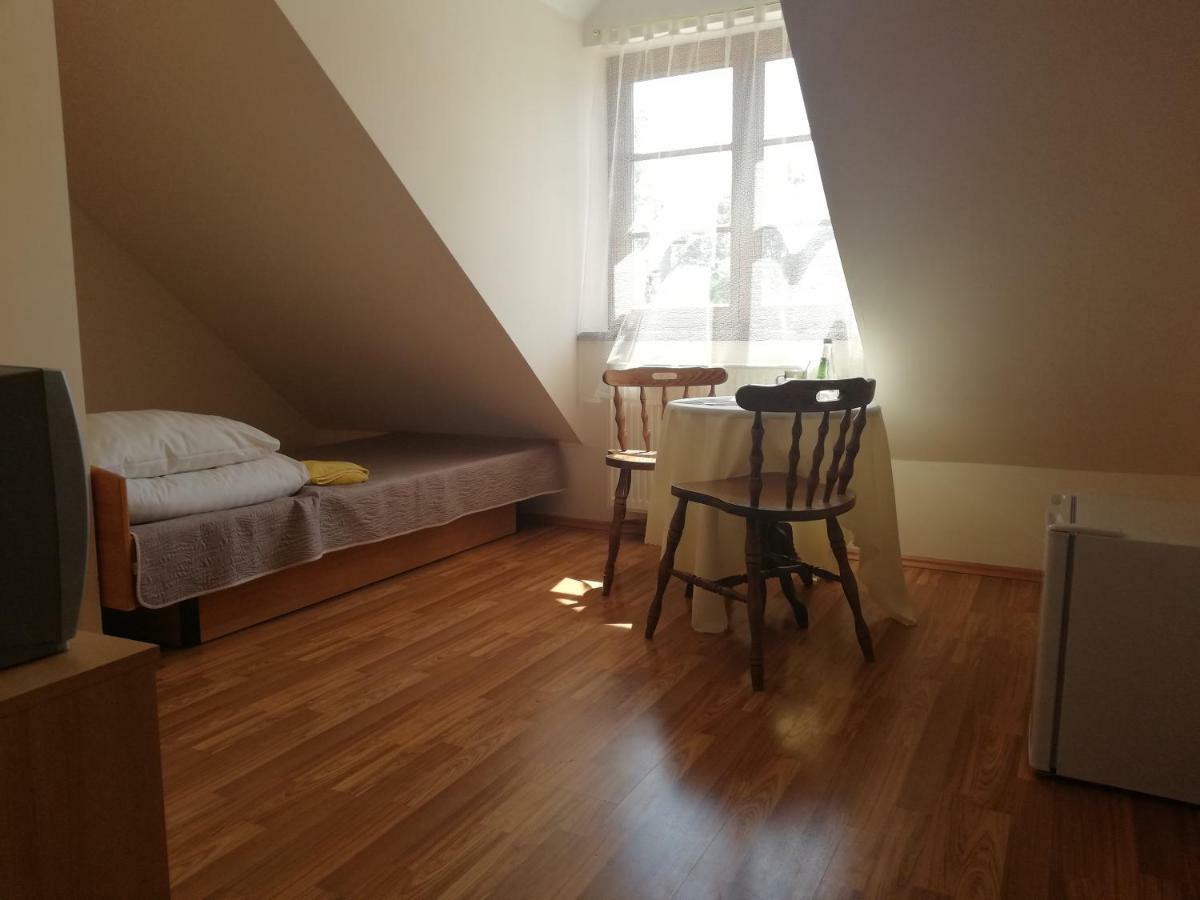 Hôtel Rozdroze à Wysowa-Zdrój Extérieur photo